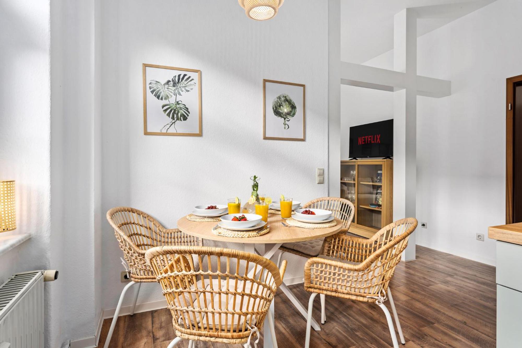 Schoene Altstadt Ferienwohnung Gruppen Familien Parkplatz マイセン エクステリア 写真